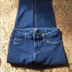 Not for sell yet D. jeans dark rinse capris/jeans